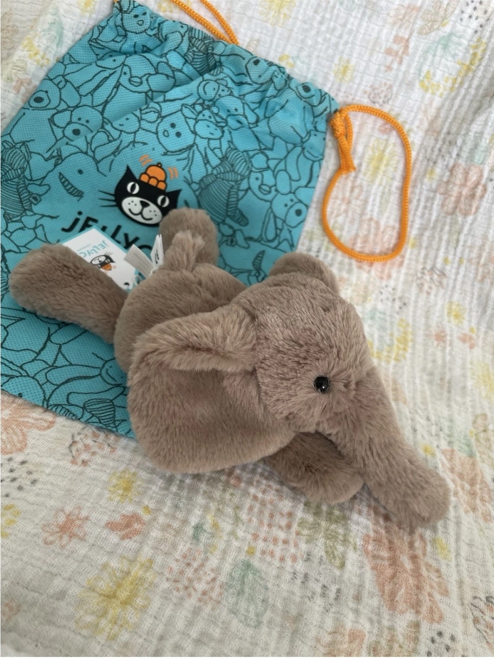 Authentic Jellycat Tiny Smudge Elephant with Dust Bag NWT Retired - Picture 3 of 5